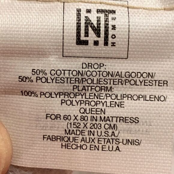 🌸 LNT Home Valance, Bed Skirt and Pillow Sham - Picture 10 of 16